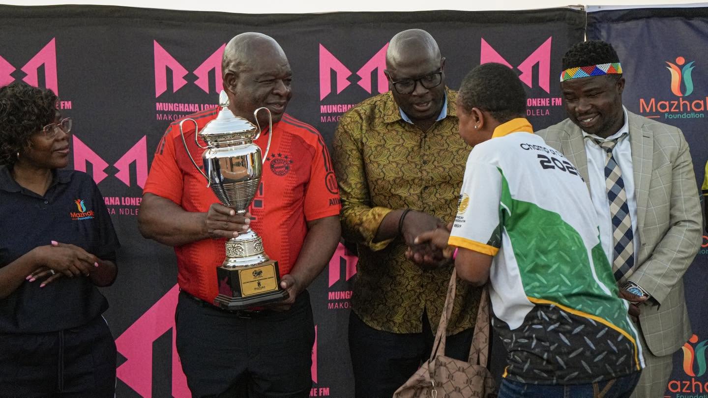 A guest speaker at the Mazhaka gathering